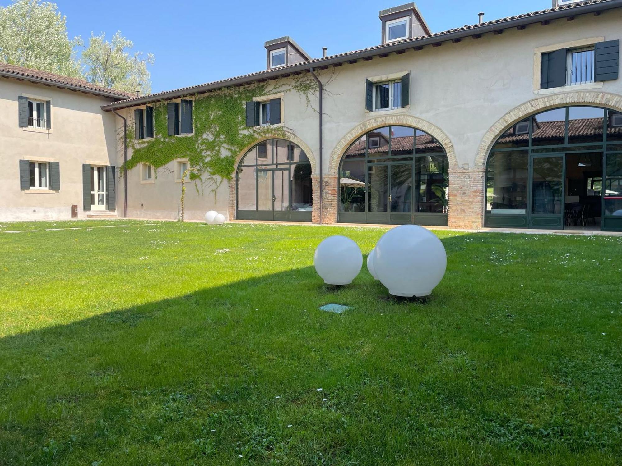 Relais Corte Paradiso Peschiera del Garda Exterior photo